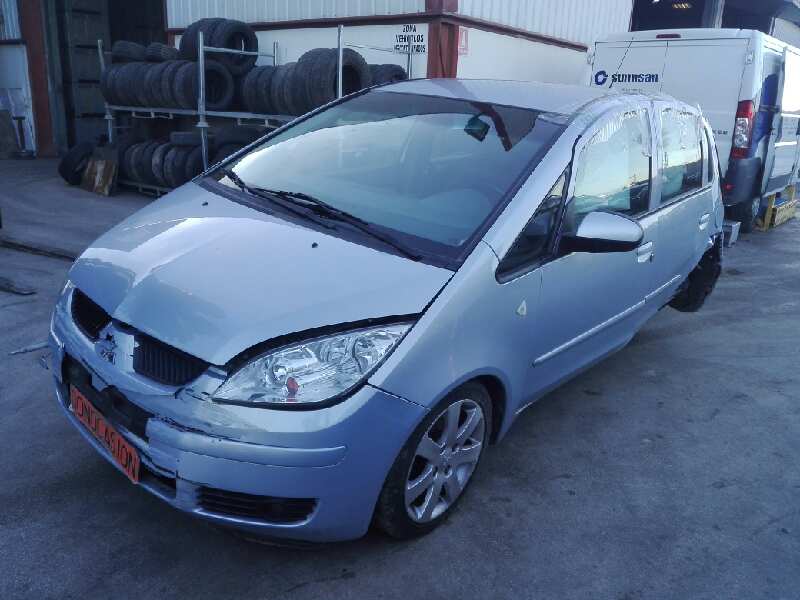 MITSUBISHI COLT BERLINA 5 (Z30A) 2004