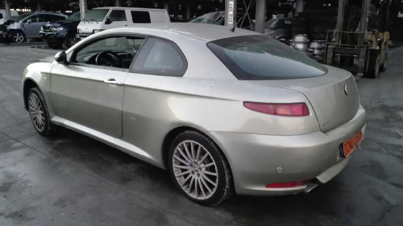 ALFA ROMEO GT (125) 2004