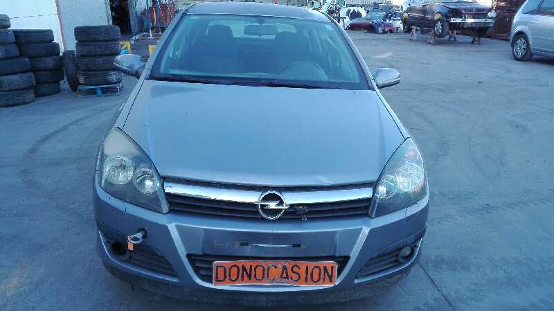 OPEL ASTRA H BERLINA 2004