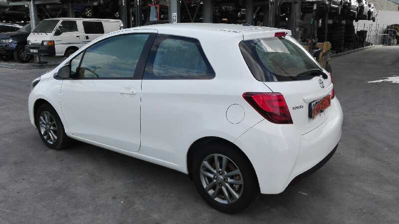 TOYOTA YARIS 2014