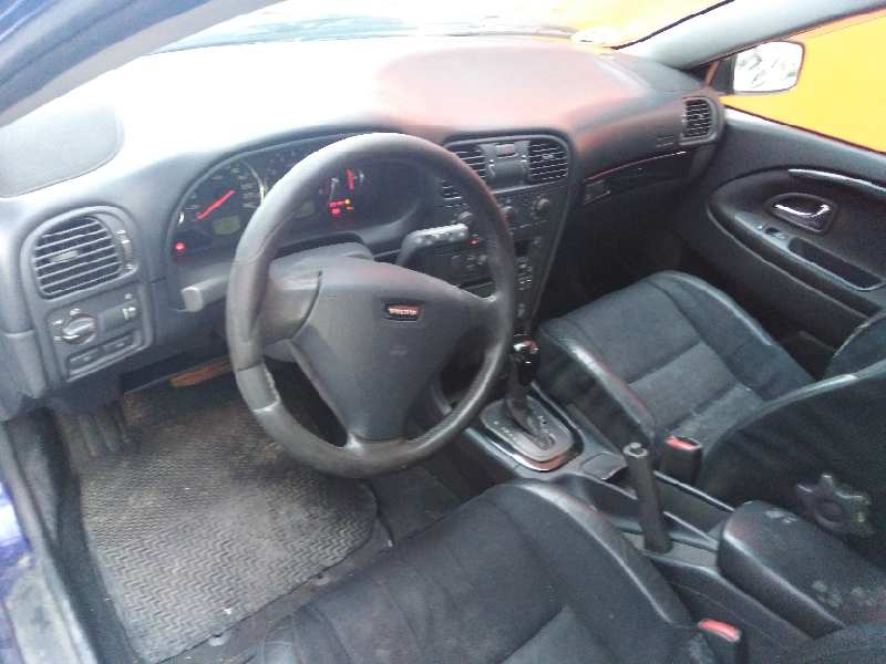 VOLVO V40 FAMILIAR 1995