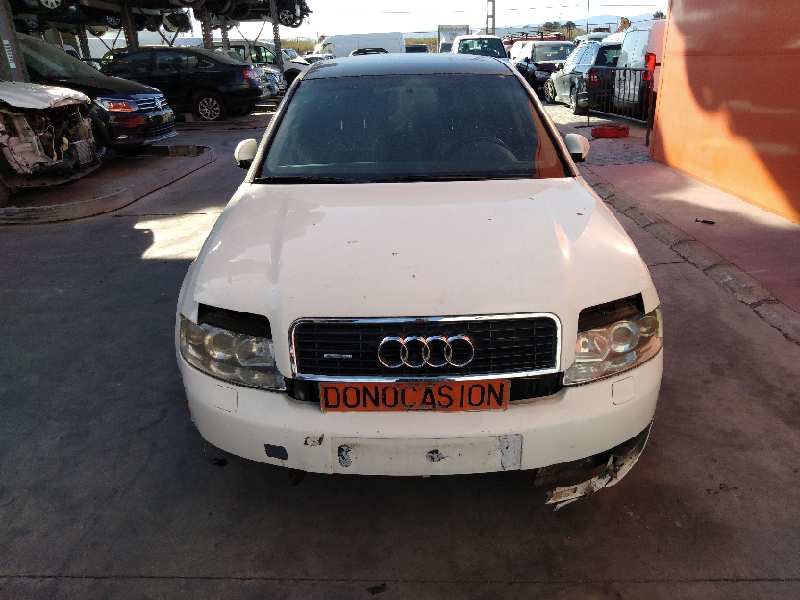 AUDI A4 BERLINA (8E) 2000