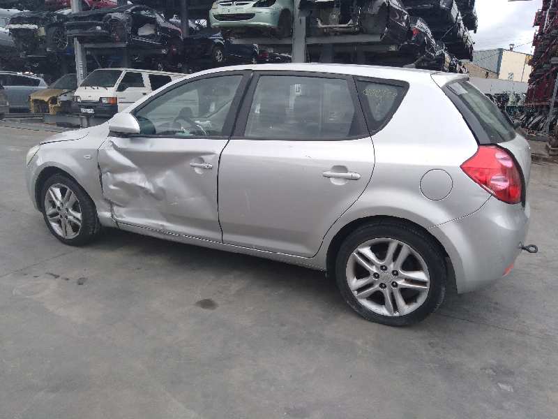 KIA CEE'D 2006