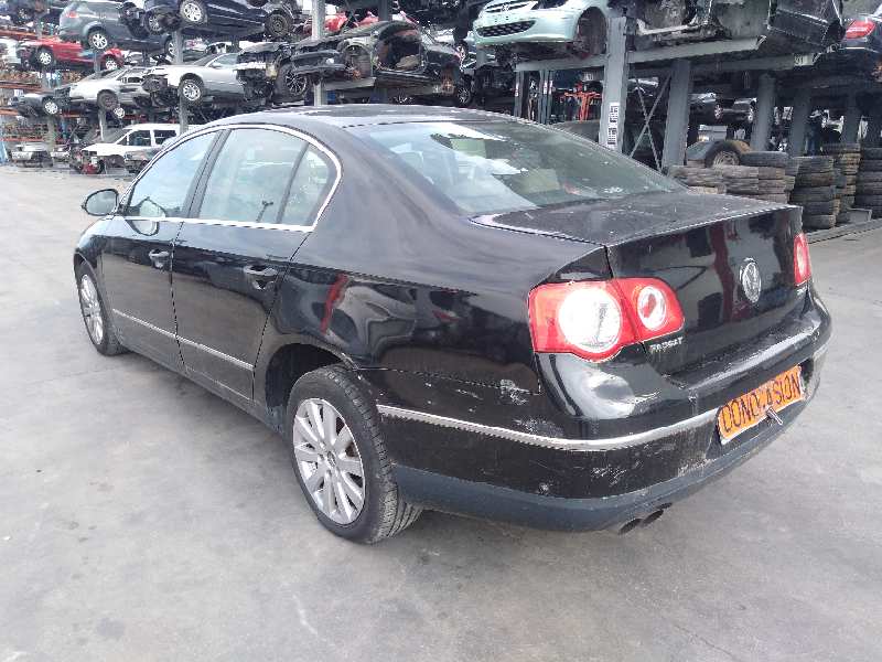 VOLKSWAGEN PASSAT BERLINA (3C2) 2005