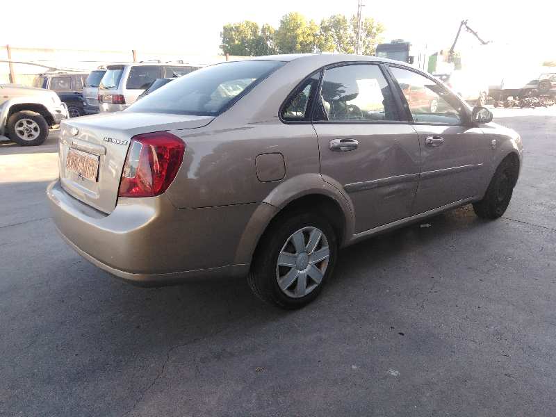 CHEVROLET NUBIRA BERLINA 2003