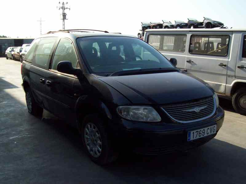 CHRYSLER VOYAGER (RG) 2001