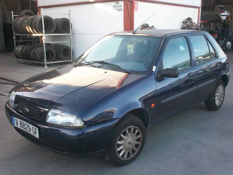 FORD FIESTA BERLINA 1995