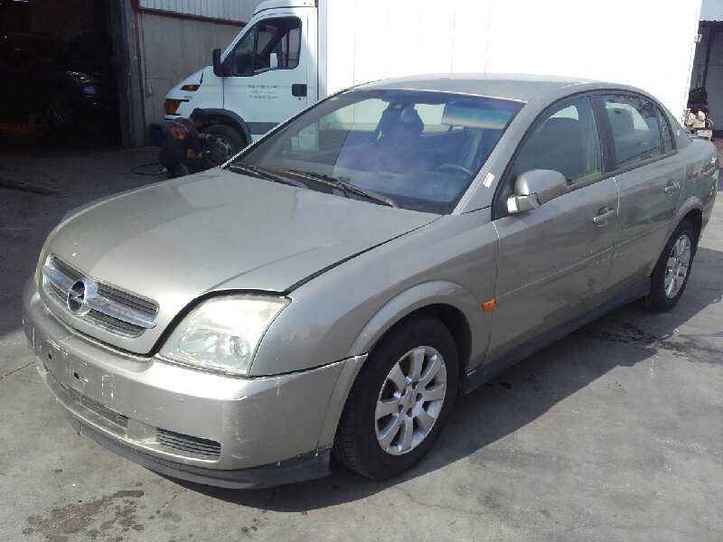 OPEL VECTRA C BERLINA 2002