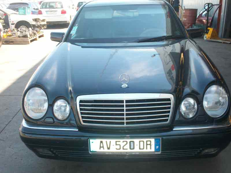 MERCEDES CLASE E (W210) BERLINA DIESEL 1996