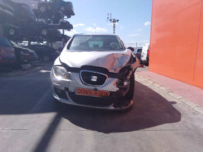 CERRADURA PUERTA TRASERA DERECHA 