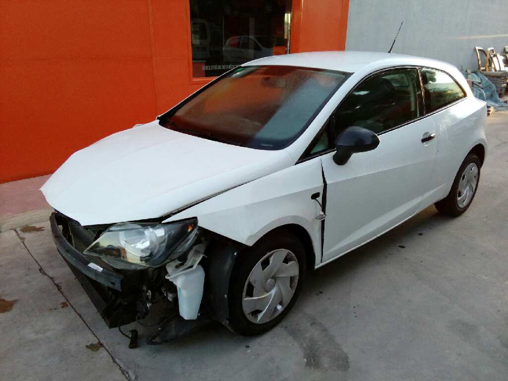 SEAT IBIZA SC (6J1) 2013