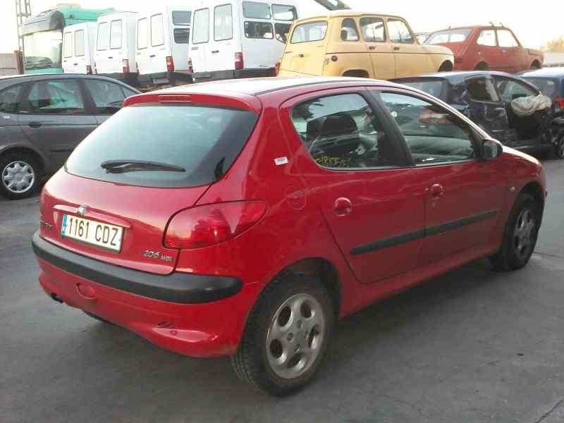 PEUGEOT 206 BERLINA 2002