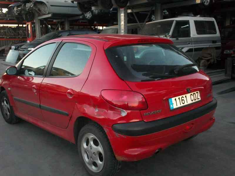 PEUGEOT 206 BERLINA 2002