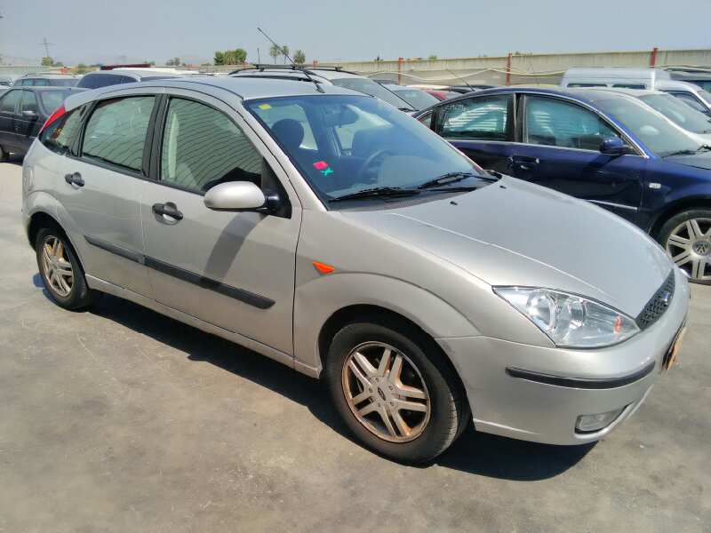 FORD FOCUS BERLINA (CAK) 1998