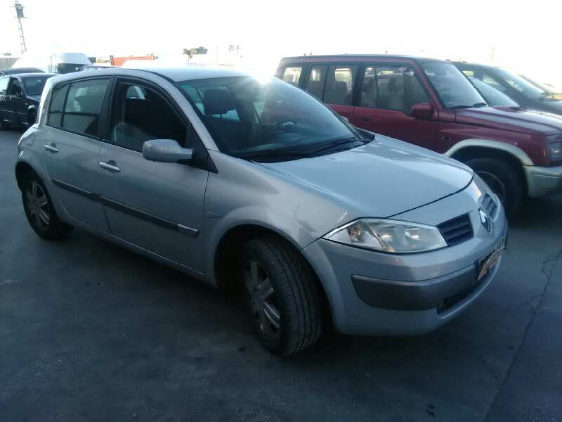 RENAULT MEGANE II BERLINA 5P 2002