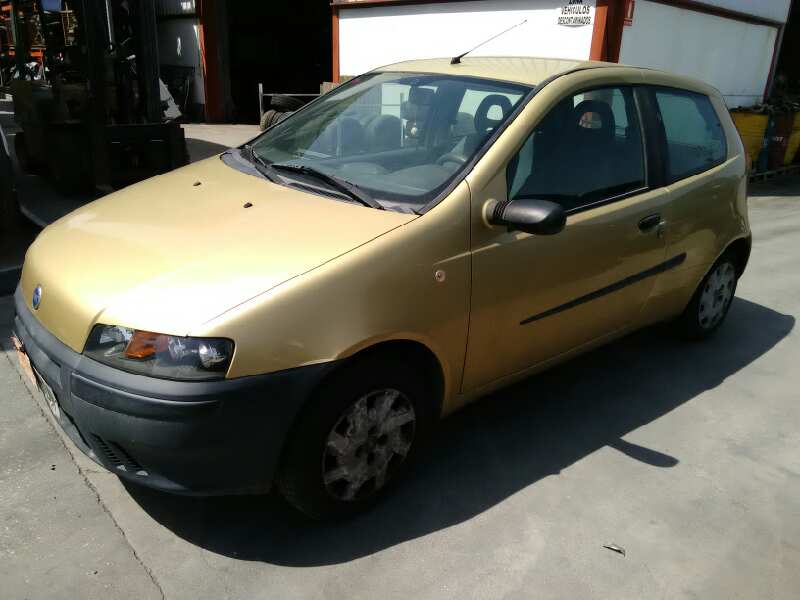 FIAT PUNTO BERLINA (188) 1999