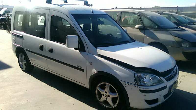 OPEL COMBO (CORSA C) 2004