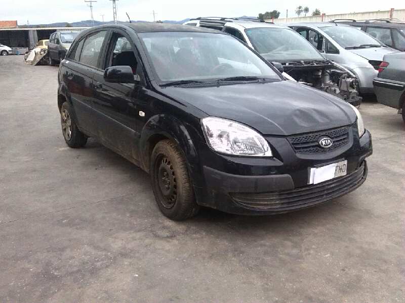 KIA RIO 2005