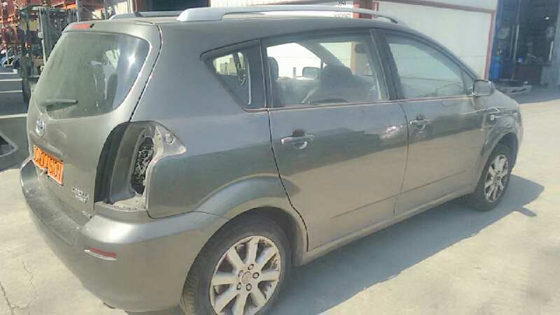 TOYOTA COROLLA VERSO (R1) 2005