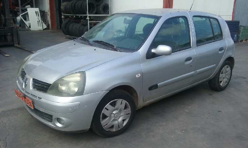 RENAULT CLIO II FASE II (B/CB0) 2001