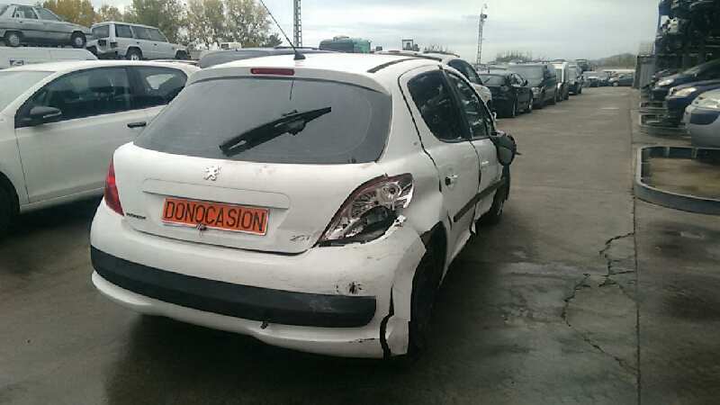 PEUGEOT 207 2006