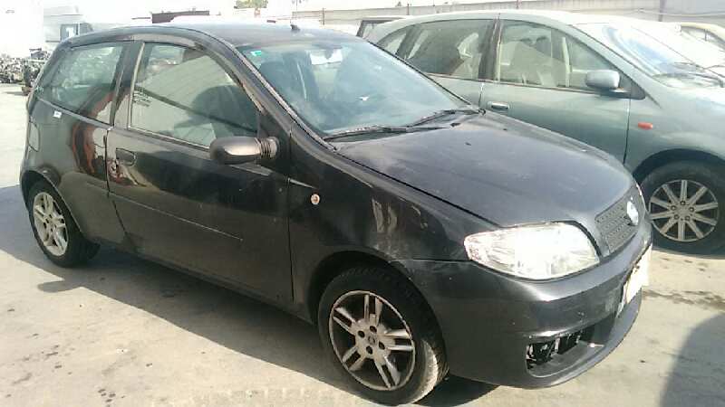 FIAT PUNTO BERLINA (188) 2003