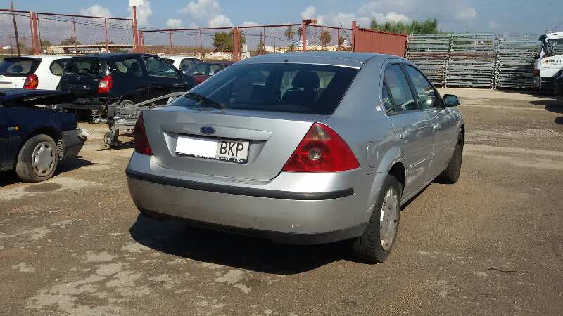 FORD MONDEO BERLINA (GE) 2000