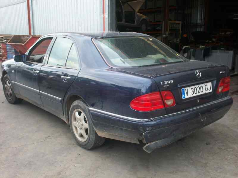 MERCEDES CLASE E (W210) BERLINA DIESEL 1995