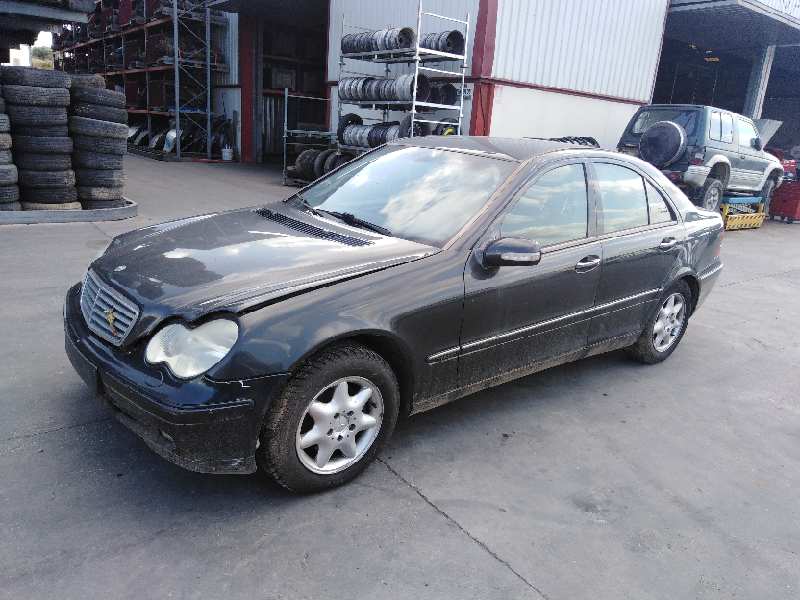 MERCEDES CLASE C (W203) BERLINA 2000