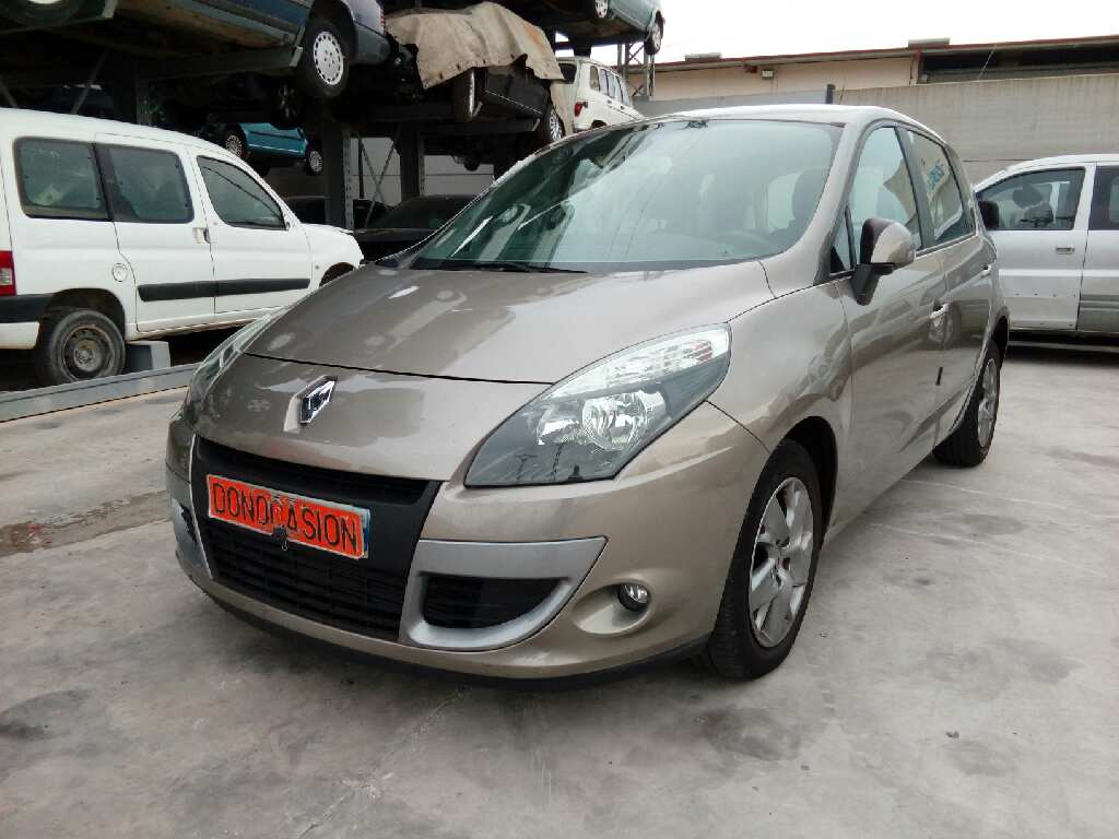 RENAULT SCENIC III 2009