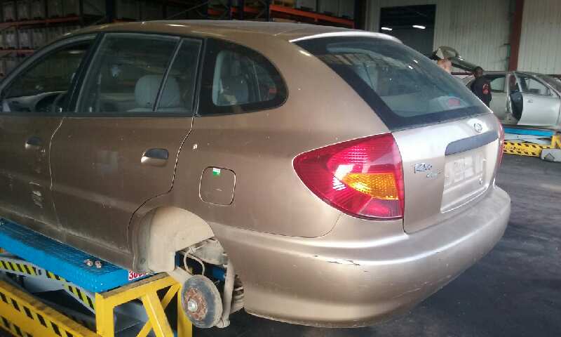 KIA RIO 2002