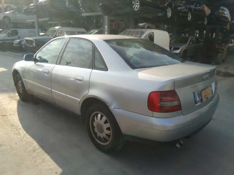 AUDI A4 BERLINA (B5) 1999