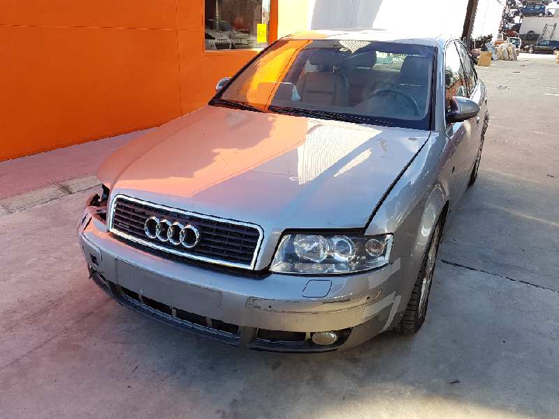 AUDI A4 BERLINA (8E) 2000