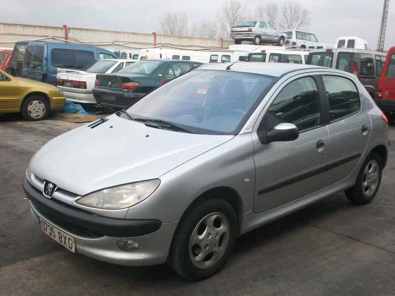 PEUGEOT 206 BERLINA 2002