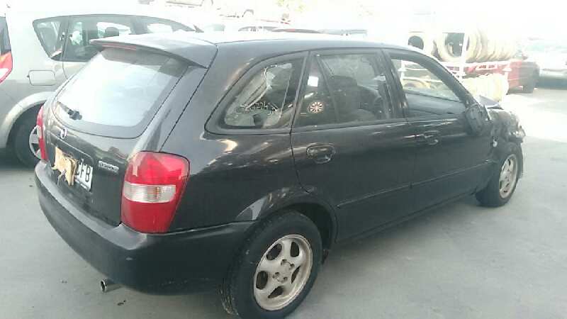 MAZDA 323 BERL. F/S (BJ) 2000