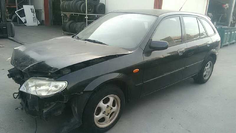 MAZDA 323 BERL. F/S (BJ) 2000