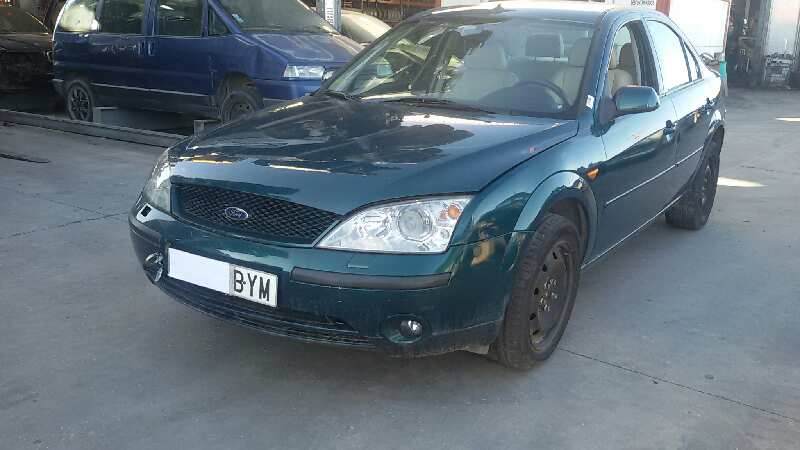 FORD MONDEO BERLINA (GE) 2001