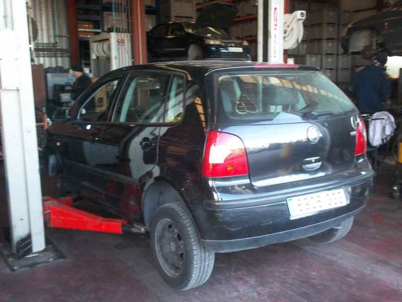 VOLKSWAGEN POLO (9N1) 2001