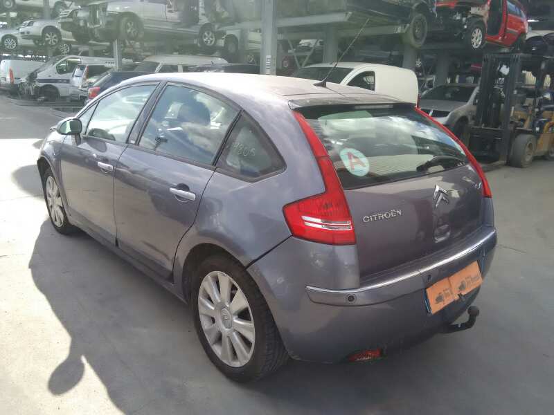 CITROEN C4 BERLINA 2004