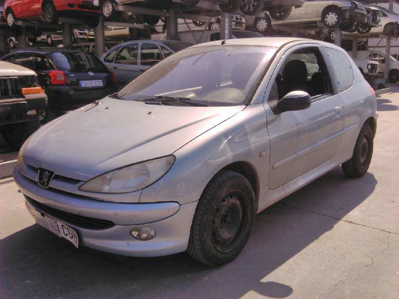 PEUGEOT 206 BERLINA 1998