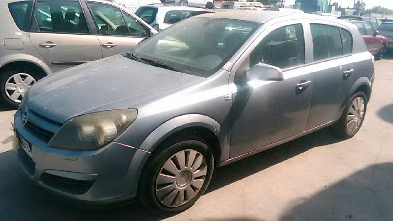 OPEL ASTRA H BERLINA 2004