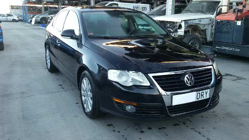 VOLKSWAGEN PASSAT BERLINA (3C2) 2005