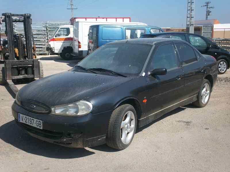 FORD MONDEO BERLINA (GD) 1996